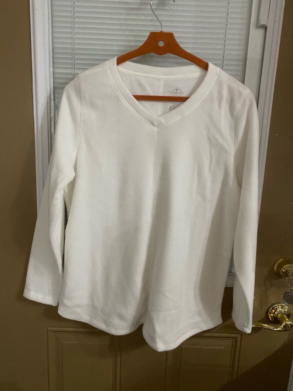 St. John's Bay White Pullover Top